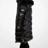 Manteau bouffant en nylon ciré à bordure en fausse fourrure
