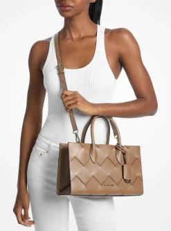 Sac Mirella tissé de taille moyenne